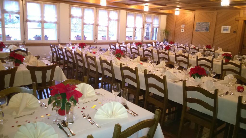 Gasthaus Zum Ochsen Neuhaus Zewnętrze zdjęcie